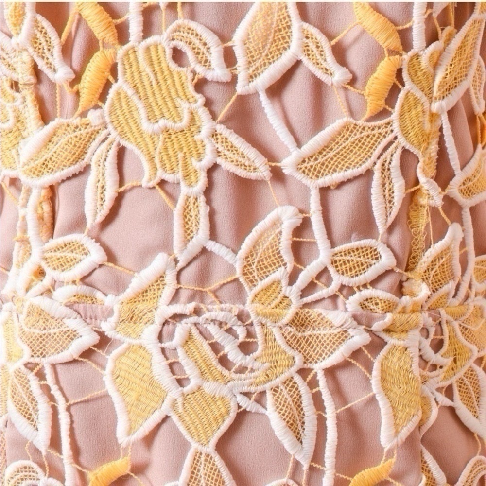 NEW NBD Harriet Lace Dress Sunshine Sleeveless - Picture 8 of 14